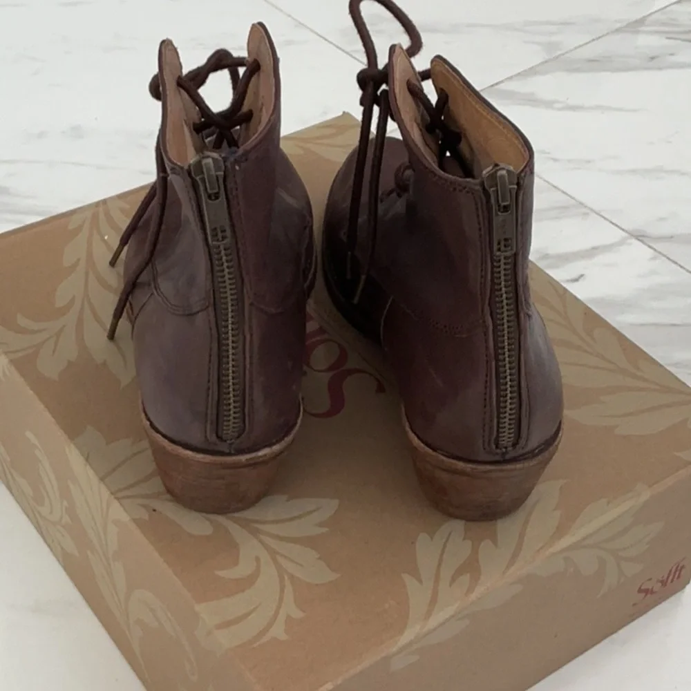 Sofft Annalise Brown Leather Lace Up Booties | Size 8 - Picture 5 of 6